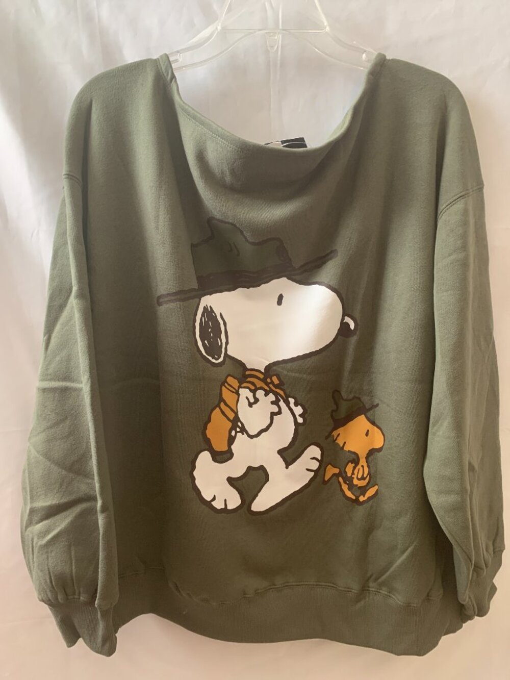 PEANUTS Snoopy & Woodstock Happy Camper Off the Shoulder Sweater Sz MEDIUM - Picture 3 of 4